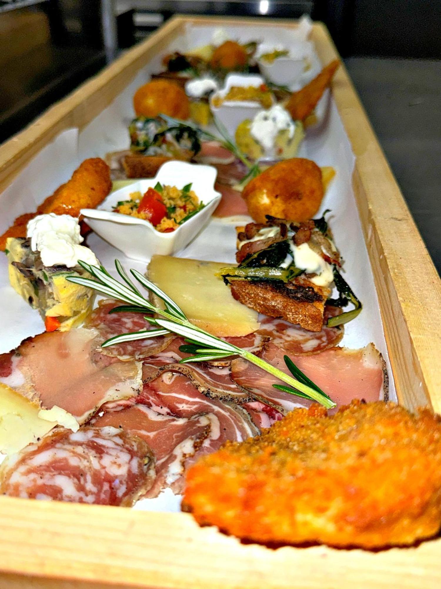 Agricampeggio - Solo Piazzole Vuote - Agriturismo Passione Natura 비에스테 외부 사진